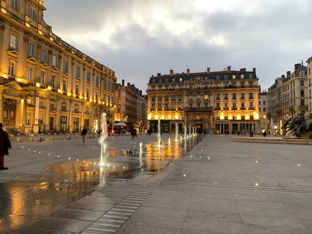 Gite Du Vieux Lyon Exterior foto